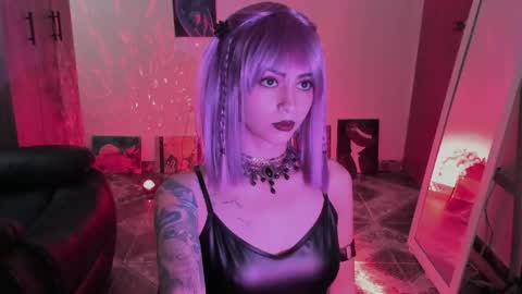 Leyla online show from May 14, 2026, 9:10 pm