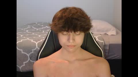 Snapshot of eprahsdahc chatting on December 15, 2025, 4:17 am eprahsdahc online show from December 15, 2025, 4:17 am