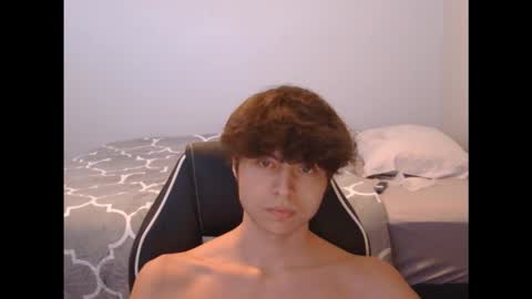 Snapshot of eprahsdahc chatting on December 18, 2025, 3:12 am eprahsdahc online show from December 18, 2025, 3:12 am