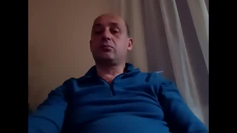 Snapshot of epu17 chatting on January 18, 2026, 6:12 pm epu17 online show from January 18, 2026, 6:12 pm