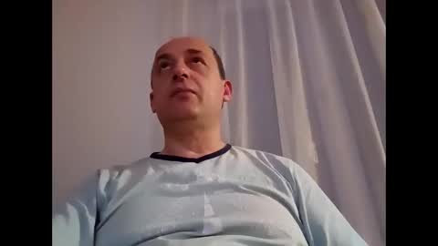 Snapshot of epu17 chatting on February 18, 2026, 6:37 pm epu17 online show from February 18, 2026, 6:37 pm