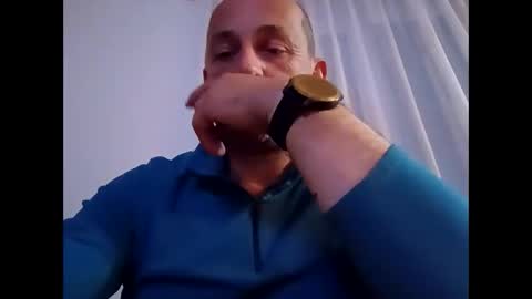 Snapshot of epu17 chatting on April 25, 2026, 7:33 pm epu17 online show from April 25, 2026, 7:33 pm