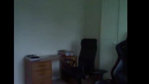 erasmus_d online show from October 3, 2025, 5:10 pm