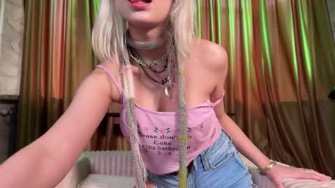 Snapshot of erectioneeering chatting on March 27, 2026, 11:54 am Alissa online show from March 27, 2026, 11:54 am