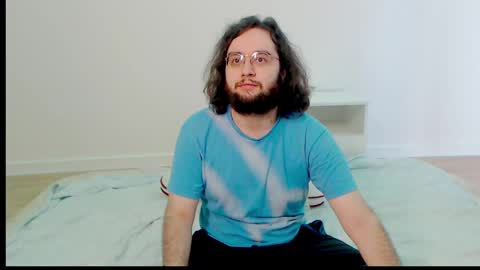 Eren online show from May 10, 2026, 4:28 am