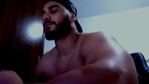 eren_smith online show from July 15, 2026, 9:36 am