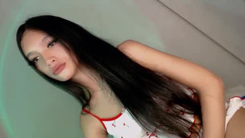 Snapshot of eres_guapa chatting on February 7, 2025, 10:09 pm Elisa online show from February 7, 2025, 10:09 pm