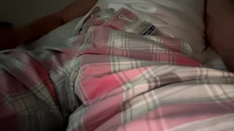 erexsean66 online show from January 1, 2025, 9:28 am