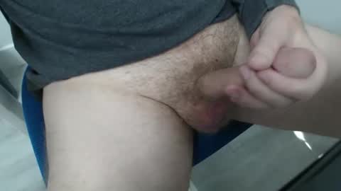 eric100eric100 online show from November 26, 2025, 6:53 pm