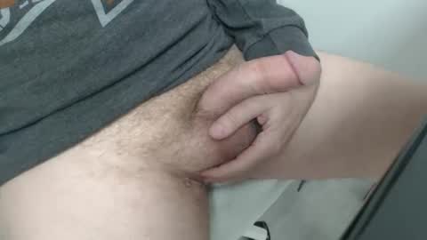 Snapshot of eric100eric100 chatting on February 23, 2026, 9:01 pm eric100eric100 online show from February 23, 2026, 9:01 pm