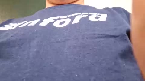 Snapshot of eric4698523103 chatting on February 4, 2025, 9:49 am eric4698523103 online show from February 4, 2025, 9:49 am