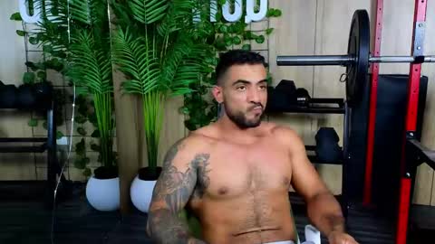 Snapshot of eric_harrison1 chatting on December 18, 2024, 3:15 am Brayan online show from December 18, 2024, 3:15 am