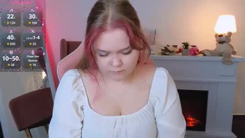 erica_love_ online show from September 17, 2025, 5:42 am