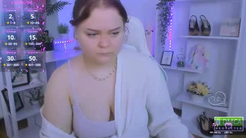 erica_love_ online show from December 18, 2025, 7:03 am