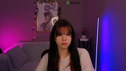 erica_murray online show from November 28, 2025, 11:13 am