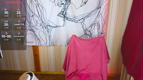 Erica Winterr online show from November 15, 2025, 4:32 am