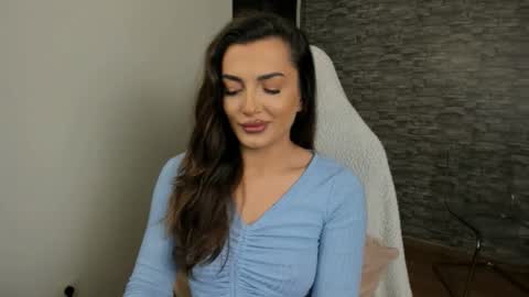 Snapshot of erica_xoo chatting on February 2, 2026, 6:34 am Riaaa online show from February 2, 2026, 6:34 am