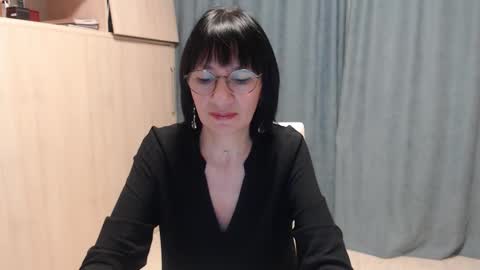 Snapshot of ericablack8 chatting on December 9, 2024, 3:22 pm ericablack8 online show from December 9, 2024, 3:22 pm