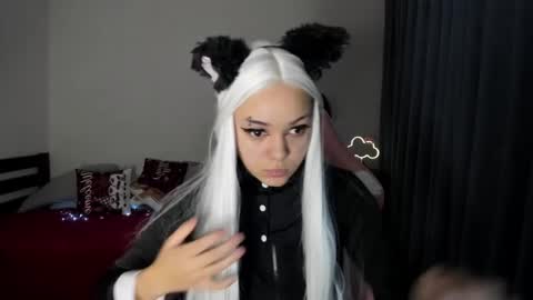 Erica online show from December 27, 2024, 2:01 pm