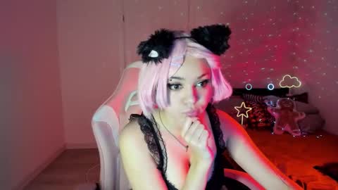 Erica online show from January 8, 2025, 5:37 am