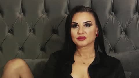 Erica online show from December 18, 2024, 9:08 pm