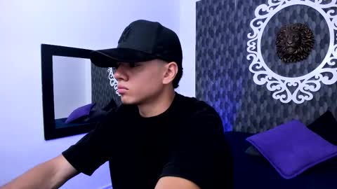 Snapshot of erick__1 chatting on March 17, 2026, 12:08 pm Erick online show from March 17, 2026, 12:08 pm