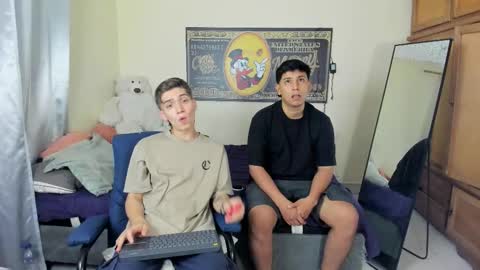 Snapshot of erick_de_rossee chatting on October 22, 2025, 11:15 pm erick_de_rossee online show from October 22, 2025, 11:15 pm