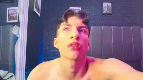 Snapshot of erick_velveth chatting on February 20, 2026, 4:42 am erick online show from February 20, 2026, 4:42 am