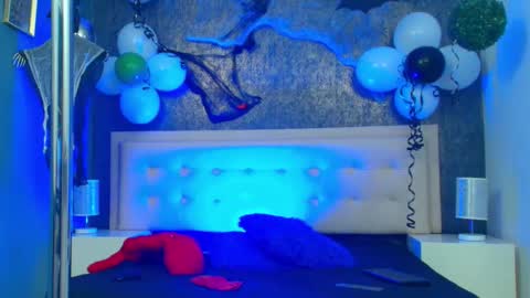   online show from October 24, 2025, 4:31 am