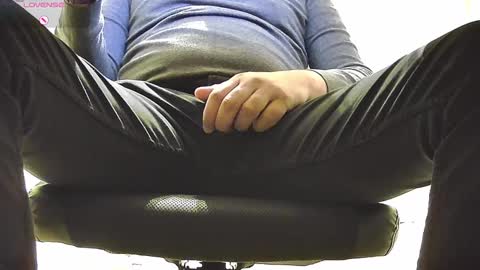 Snapshot of ericric49 chatting on November 5, 2025, 7:41 am ericric49 online show from November 5, 2025, 7:41 am