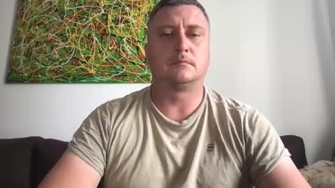 Snapshot of erik_69_69 chatting on October 19, 2025, 9:32 am erik_69_69 online show from October 19, 2025, 9:32 am
