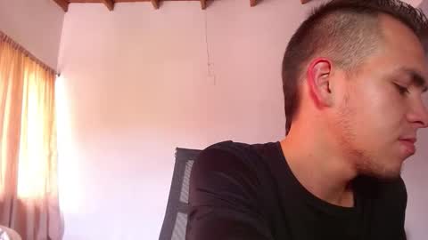 Erik rodriguez online show from October 14, 2025, 4:52 pm