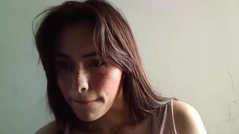 Erika online show from November 26, 2025, 9:27 pm