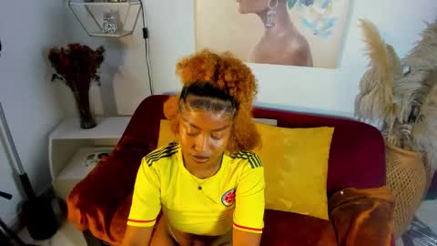 Snapshot of erika_lyrics chatting on January 15, 2026, 4:39 am E R I K A - L Y R I C S online show from January 15, 2026, 4:39 am