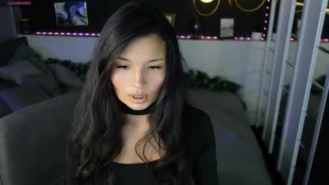 Snapshot of erika_soft chatting on December 21, 2025, 5:47 am Erika online show from December 21, 2025, 5:47 am