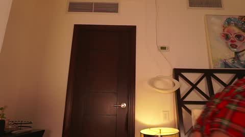 Snapshot of erikabee chatting on February 11, 2026, 7:08 pm Venus Skye online show from February 11, 2026, 7:08 pm