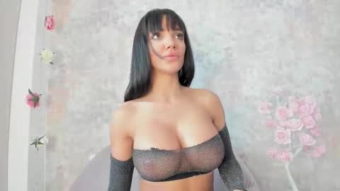 Snapshot of erikabeee1 chatting on March 20, 2026, 6:18 am Erikabeee online show from March 20, 2026, 6:18 am