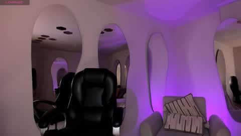 Snapshot of erikabenz chatting on January 10, 2026, 5:53 am Erika Benz online show from January 10, 2026, 5:53 am