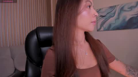 Snapshot of erikabenz chatting on February 11, 2026, 12:43 pm Erika Benz online show from February 11, 2026, 12:43 pm