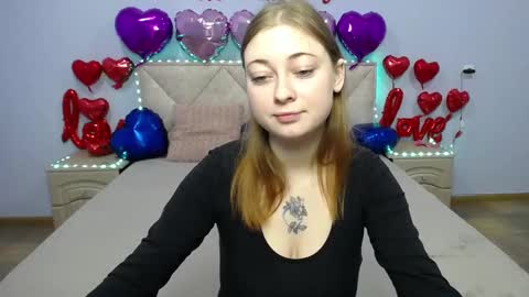 Snapshot of erikafanks chatting on February 13, 2025, 8:03 pm erikafanks online show from February 13, 2025, 8:03 pm