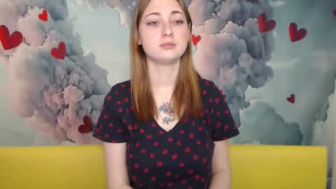 Snapshot of erikafanks chatting on March 6, 2025, 5:24 am erikafanks online show from March 6, 2025, 5:24 am