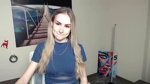 Snapshot of erikagavin chatting on January 19, 2026, 1:15 pm Erika online show from January 19, 2026, 1:15 pm