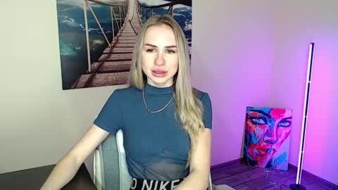 Snapshot of erikagavin chatting on February 23, 2026, 1:19 pm Erika online show from February 23, 2026, 1:19 pm