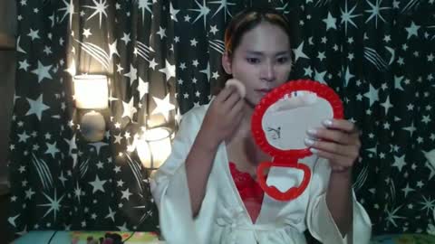 Snapshot of erikamhie_123 chatting on December 25, 2024, 11:00 am Erika online show from December 25, 2024, 11:00 am