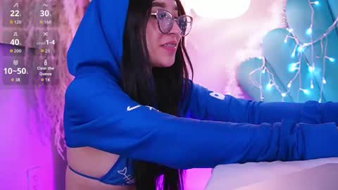 Snapshot of eriklein chatting on December 13, 2025, 10:59 pm Eri online show from December 13, 2025, 10:59 pm