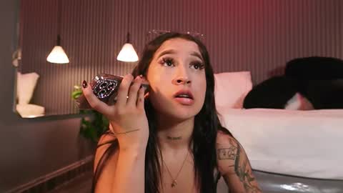 Eri  online show from March 16, 2026, 7:18 pm