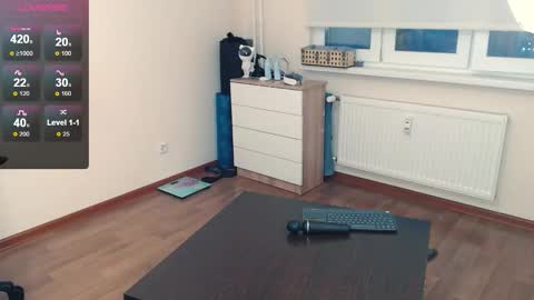 Snapshot of erin_and_johnny chatting on December 21, 2025, 1:18 pm erin and johnny online show from December 21, 2025, 1:18 pm