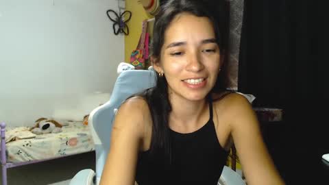 Snapshot of erina_1 chatting on January 12, 2025, 2:24 am erina_1 online show from January 12, 2025, 2:24 am