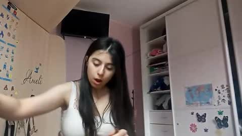 Snapshot of erlinacavell chatting on March 6, 2026, 2:30 am Lina online show from March 6, 2026, 2:30 am