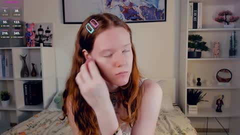 Snapshot of erline_may chatting on December 22, 2024, 7:22 am Sofia online show from December 22, 2024, 7:22 am